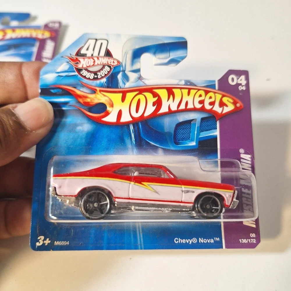 Hot Wheels 2008 Team Muscle Mania White Red '68 Chevy Nova Regular & Short Card